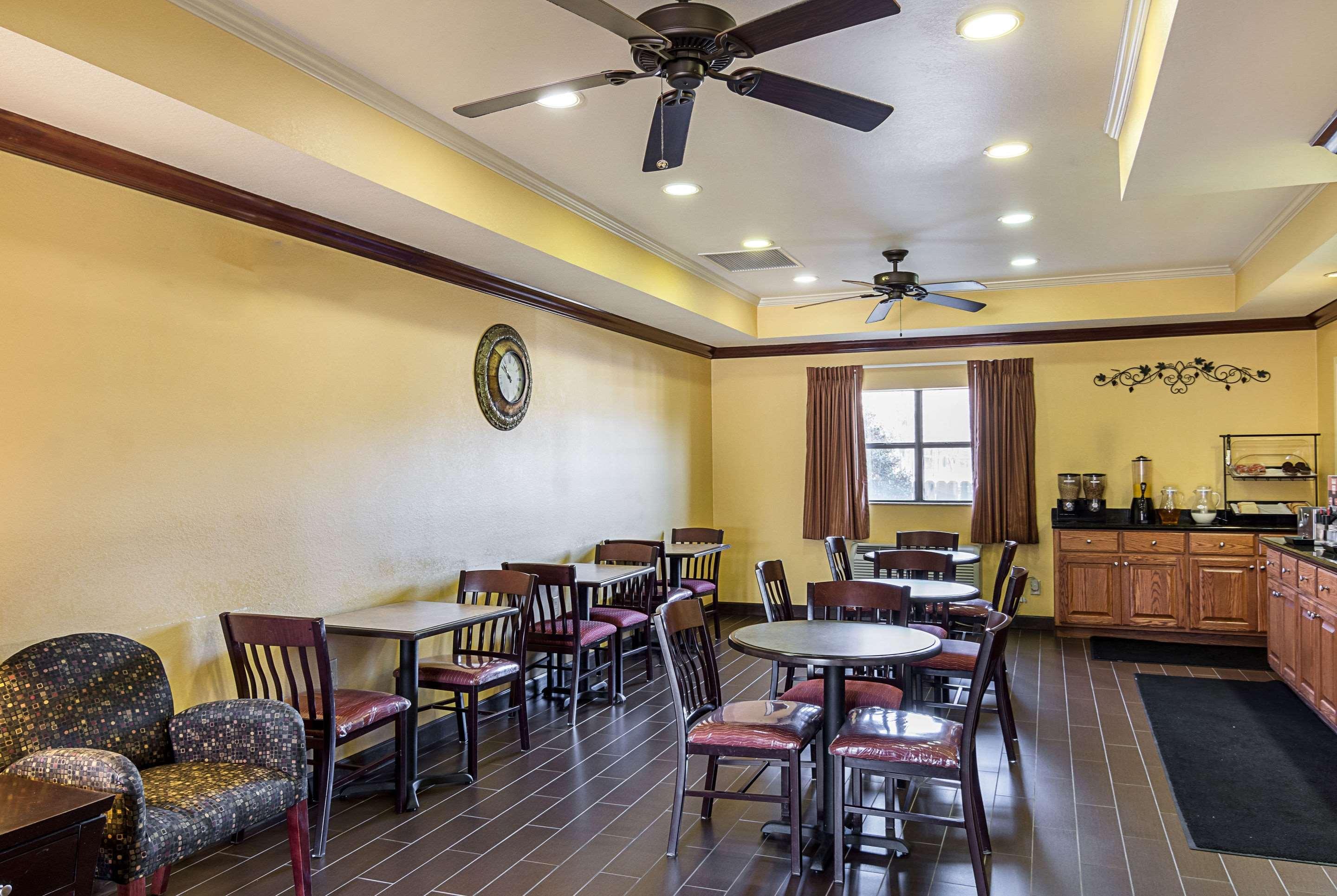 Econo Lodge Inn & Suites Little Rock Sw Luaran gambar