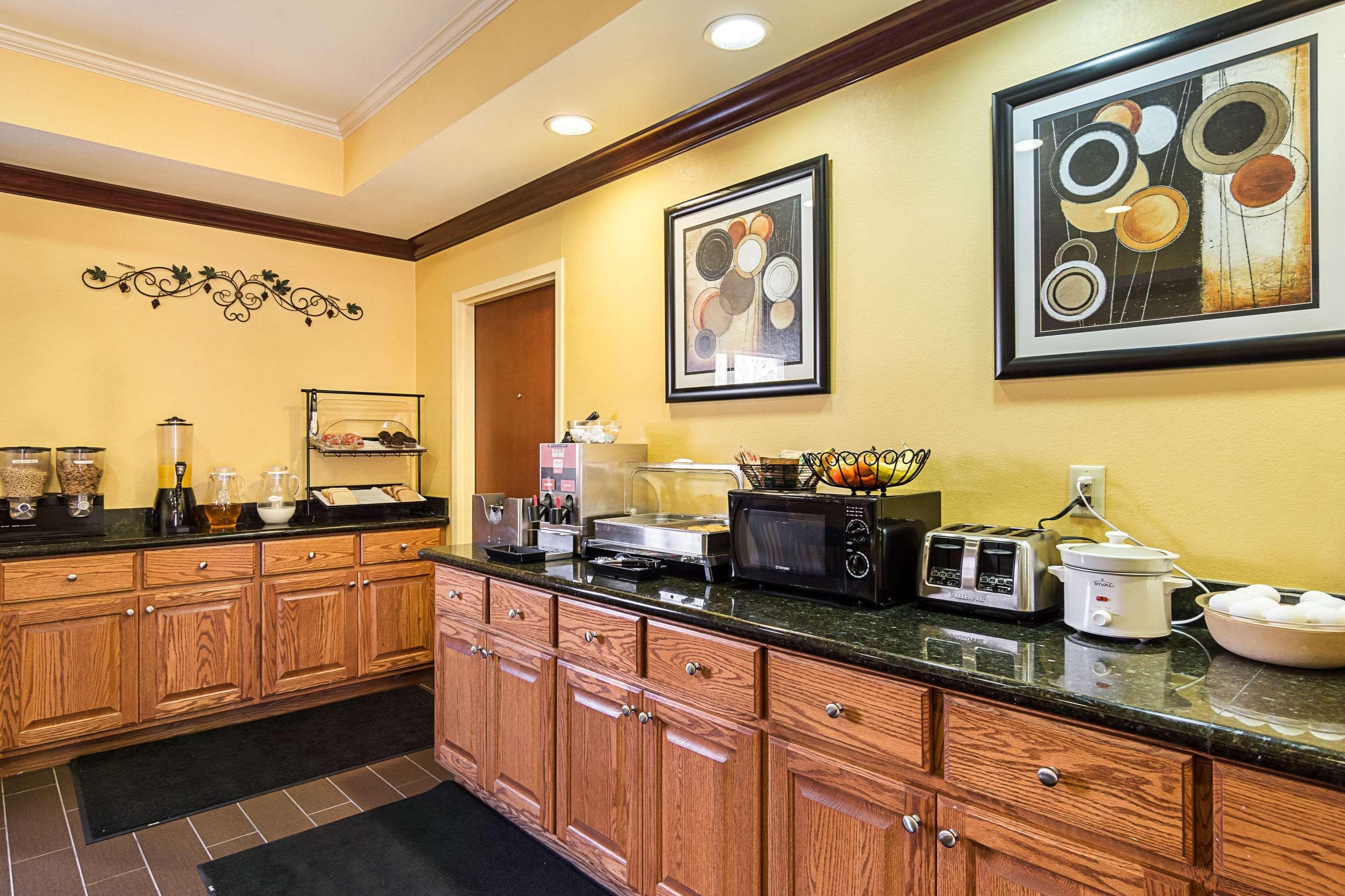 Econo Lodge Inn & Suites Little Rock Sw Luaran gambar